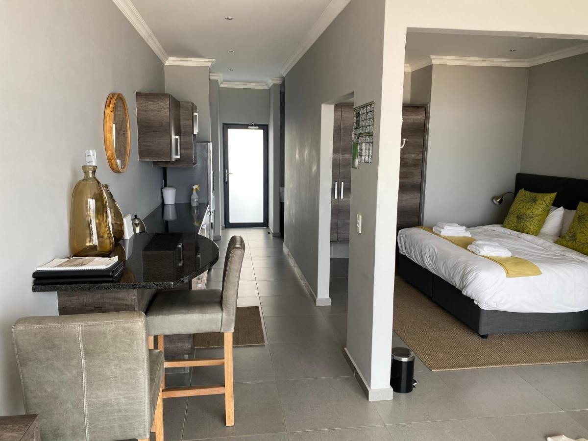 Langstrand Apartment 32, Bay View Suites المظهر الخارجي الصورة