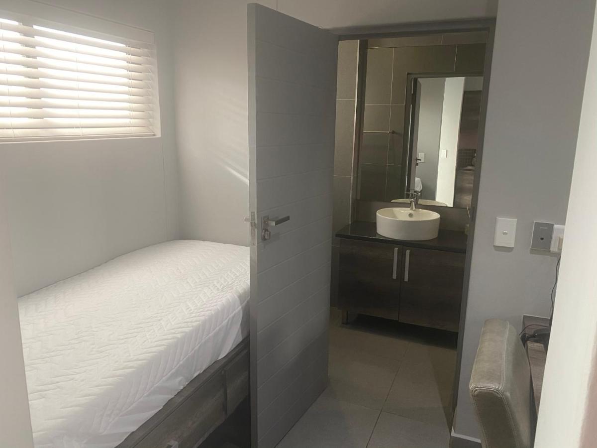 Langstrand Apartment 32, Bay View Suites المظهر الخارجي الصورة