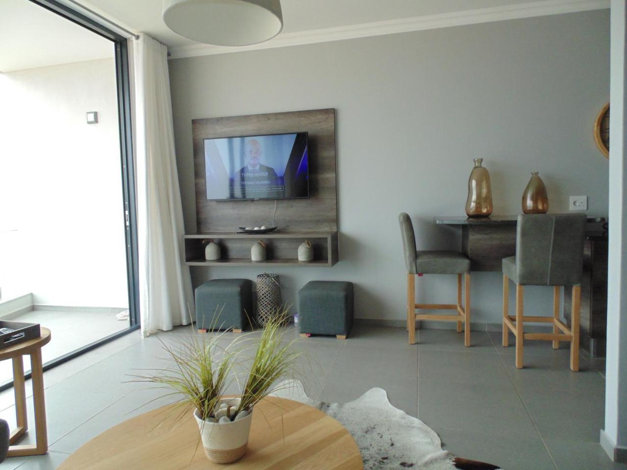 Langstrand Apartment 32, Bay View Suites المظهر الخارجي الصورة